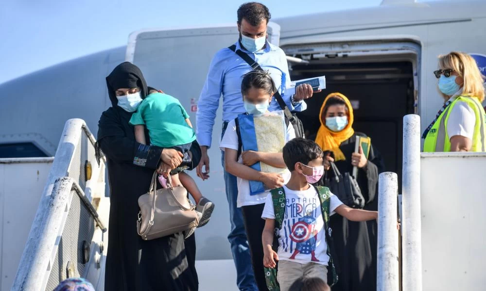 Αποθήκη ψυχών η Ελλάδα; Αφγανούς που...φιλοξενήθηκαν στα Σκόπια “δεχθήκαμε” στην χώρα μας